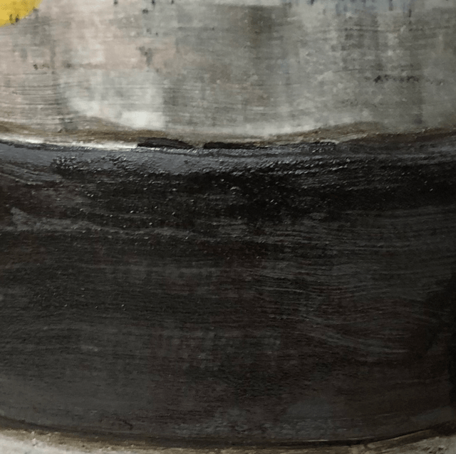 Vase en grès noir avec bandeau noir